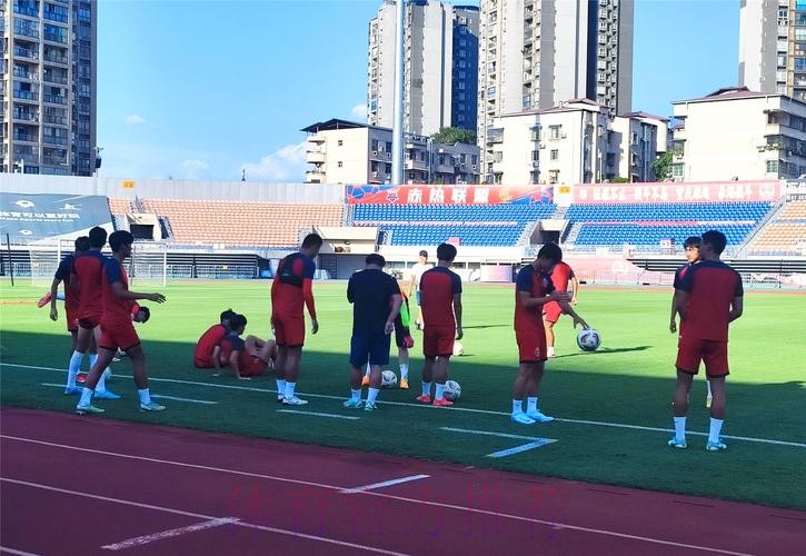 2018中冠联赛及“我爱足球”中国足球民间争霸赛筹备启动会议在京召开